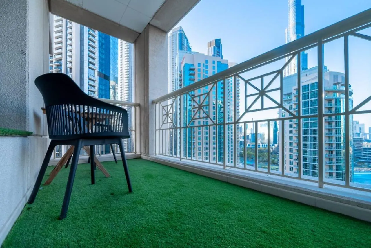 Appartement Luxury 1Br -Stunning Burj Khalifa & Fountain Views à Dubaï